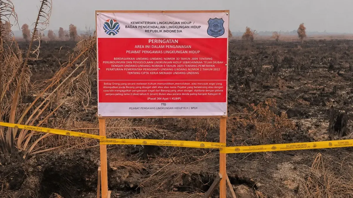 KLH/BPLH menyegel lahan bekas kebakaran PT Sinar Karya Mandiri di Kabupaten Ketapang, Kalimantan Barat.