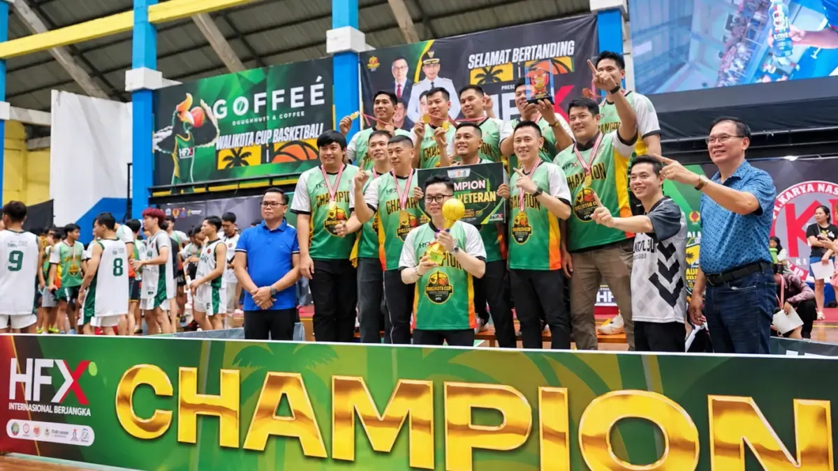 Penyerahan hadiah bagi para juara Walikota Cup 2026 Season 2