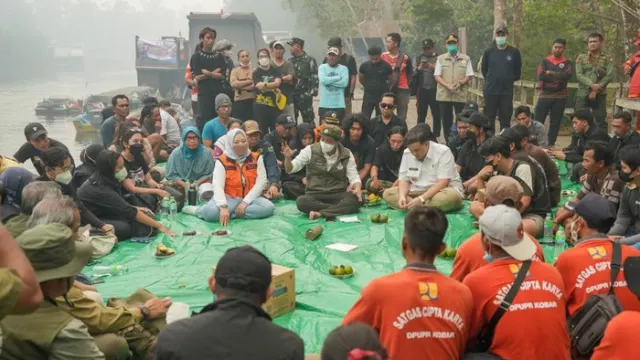 Usai Isu Pengunduran Diri Massal Viral, Menhut Temui Relawan Karhutla TNTP di Kalteng